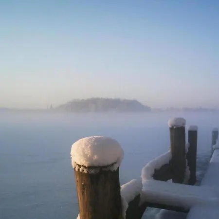 Prázdninový dům Teupitz Lakeside Escape *