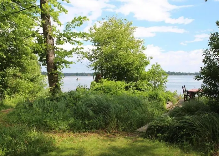 Teupitz Lakeside Escape شفيرين