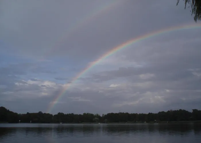 Teupitz Lakeside Escape Semesterbostad *